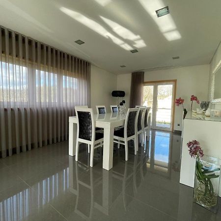 Ucha Villa Barcelos Eksteriør billede